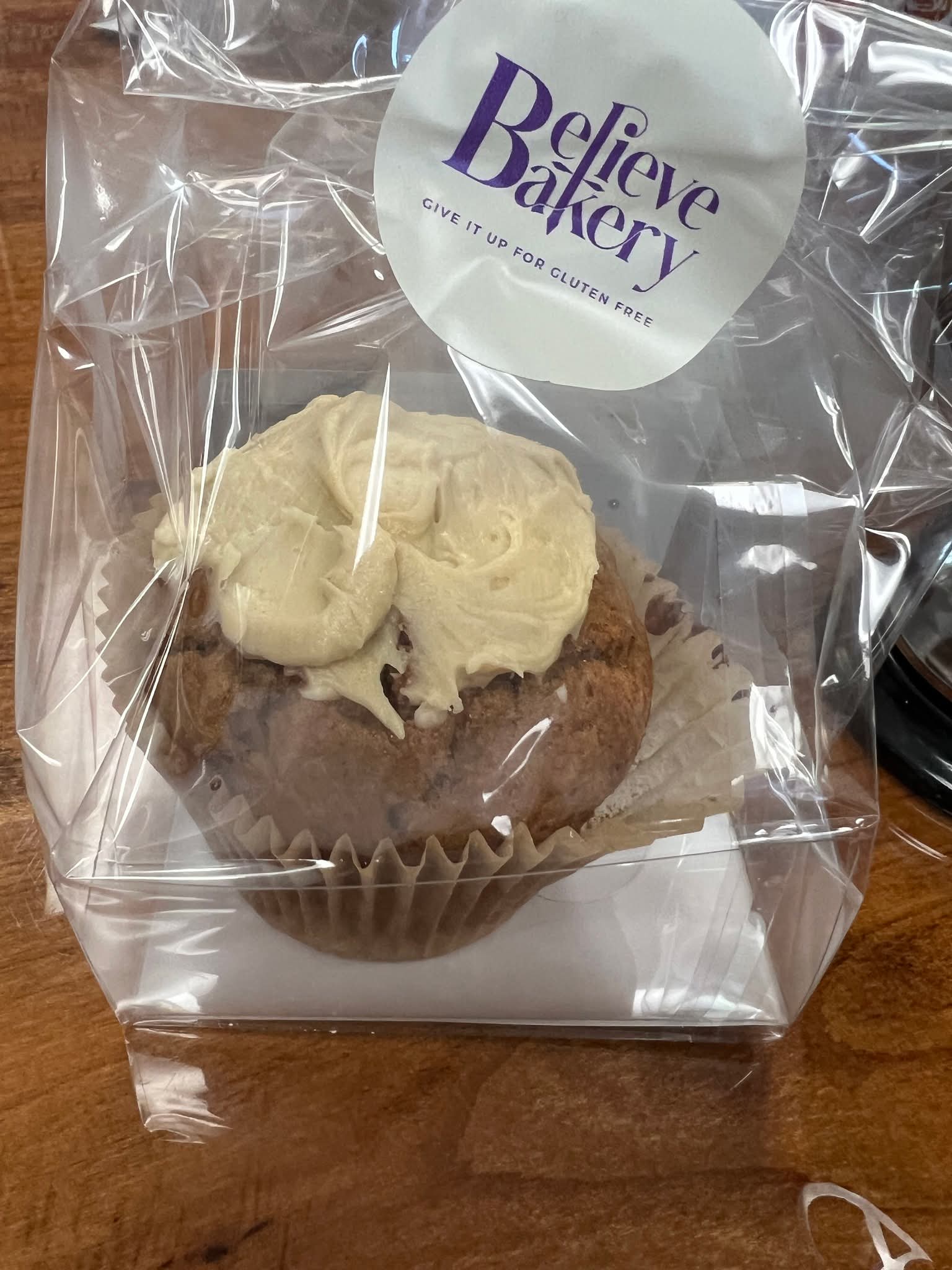 Lemon Cupcake with frosting